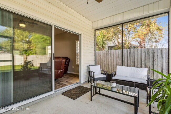 Building Photo - 1525 Cotton Clover Dr