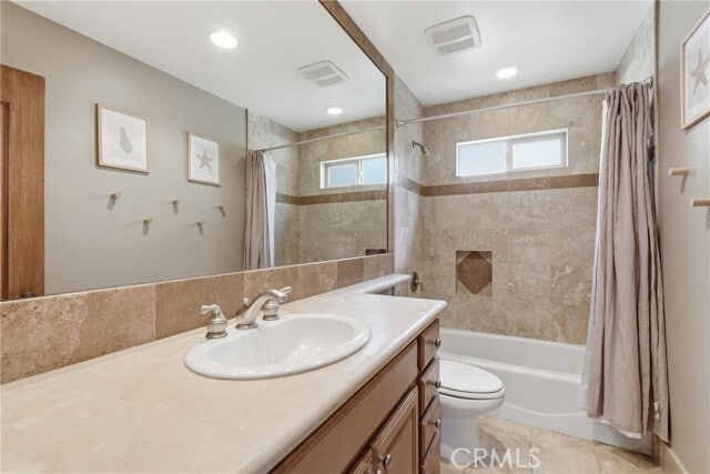 Building Photo - 2111 Carnegie Ln