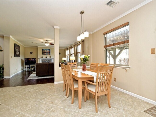 Building Photo - 4516 Moose Dr