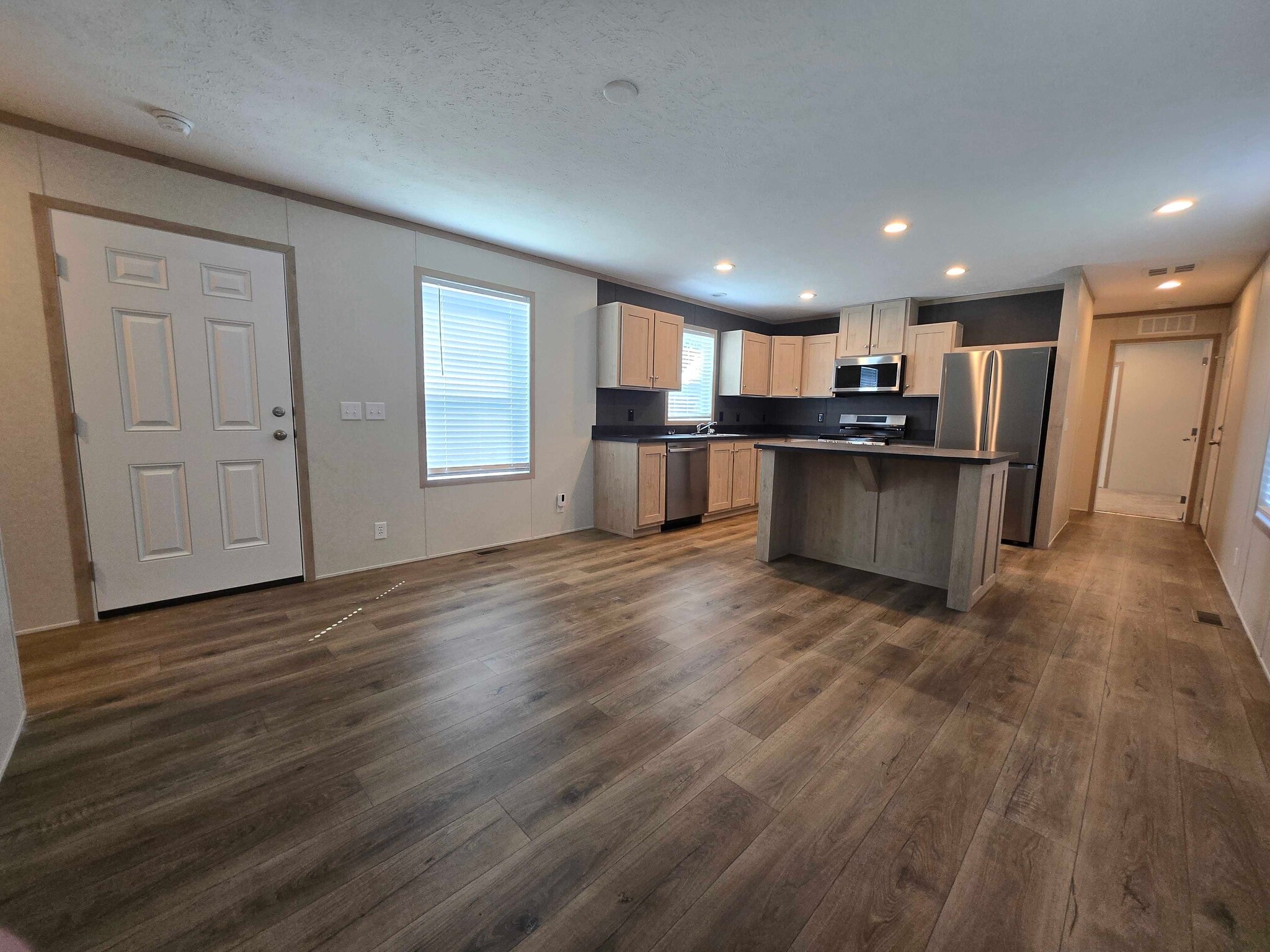 Building Photo - 52705 Van Buren Dr