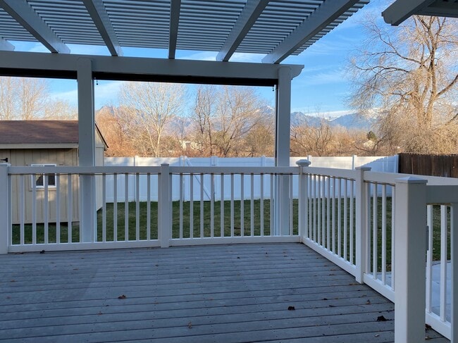 Covered Deck - 5577 S Walden Glen Dr