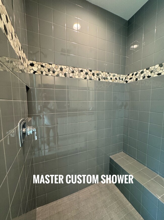 Building Photo - 51660 Whiptail Dr