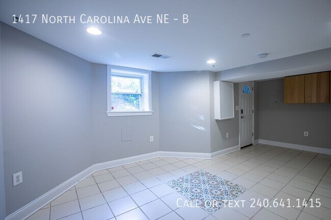 Building Photo - 1417 North Carolina Ave NE