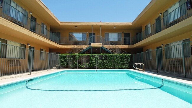 Interior Photo - Palm Towers Apartments