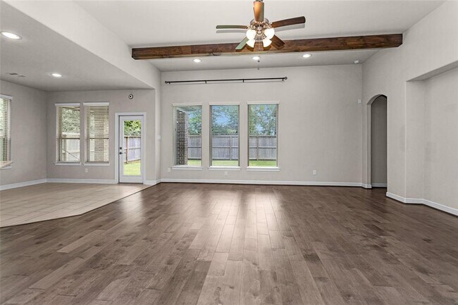 Building Photo - 236 Redwood Cyn Trl