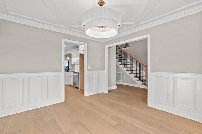 Building Photo - 1113 Joe Martin Ln