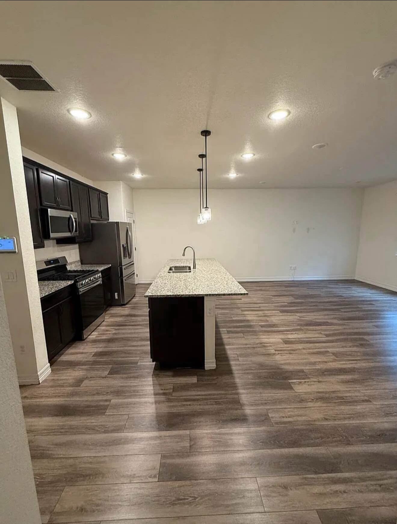 Building Photo - 16828 E 119th Ave