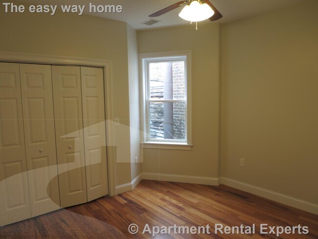 Building Photo - 1131 Broadway