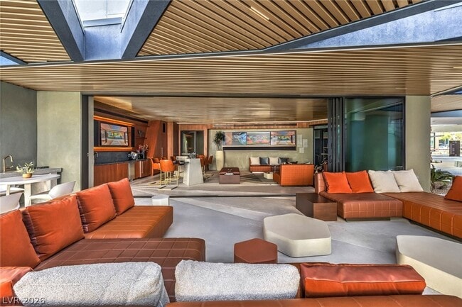 Building Photo - 8475 Michael Cherry Ave