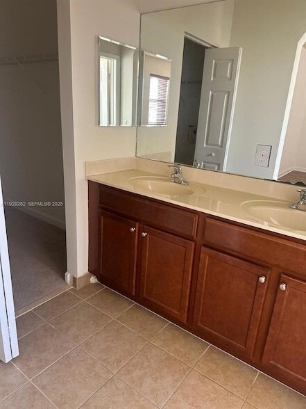 Building Photo - 12444 Emerald Creek Manor