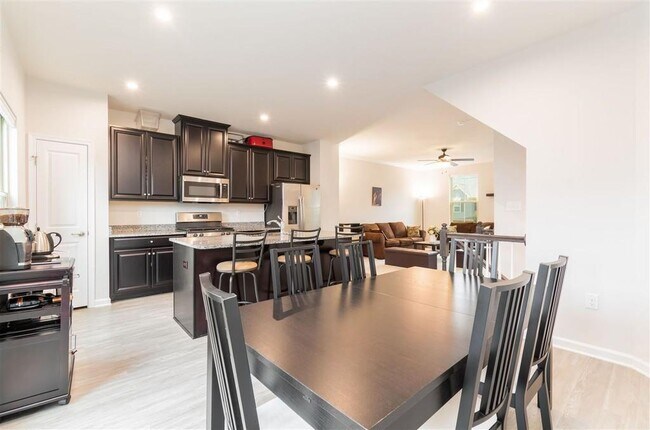 Building Photo - Glissadeln