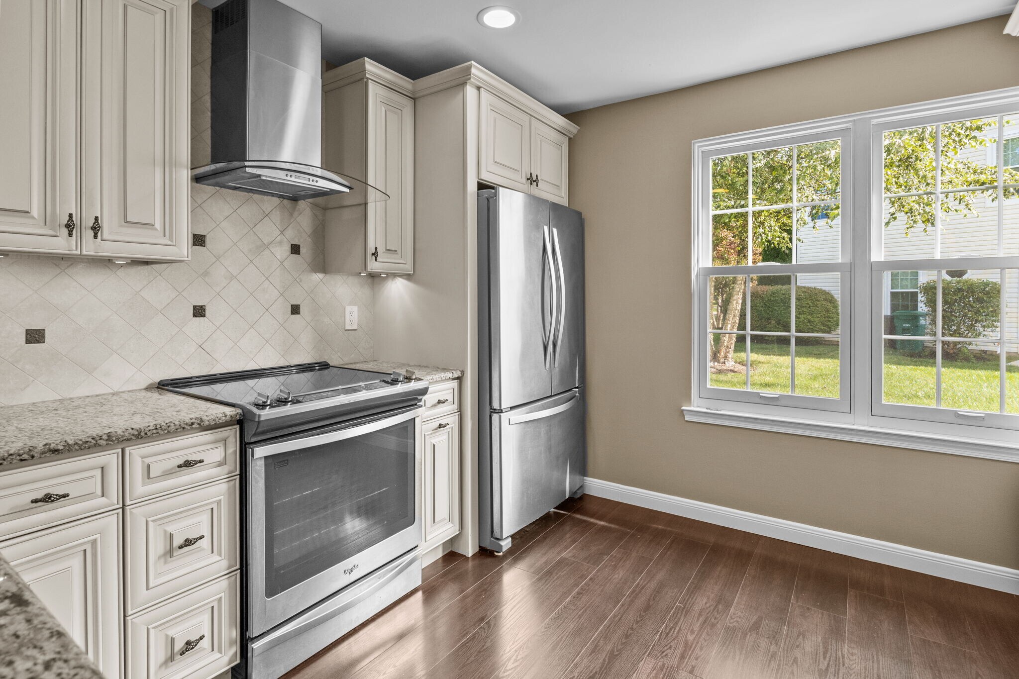 Kitchen #3 - 51 Portsmouth Ct