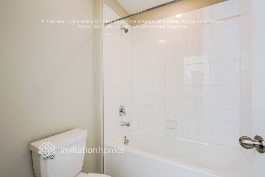 Building Photo - 1465 Flower Dust Dr