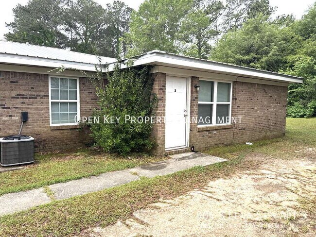 Primary Photo - 904 S Lena St
