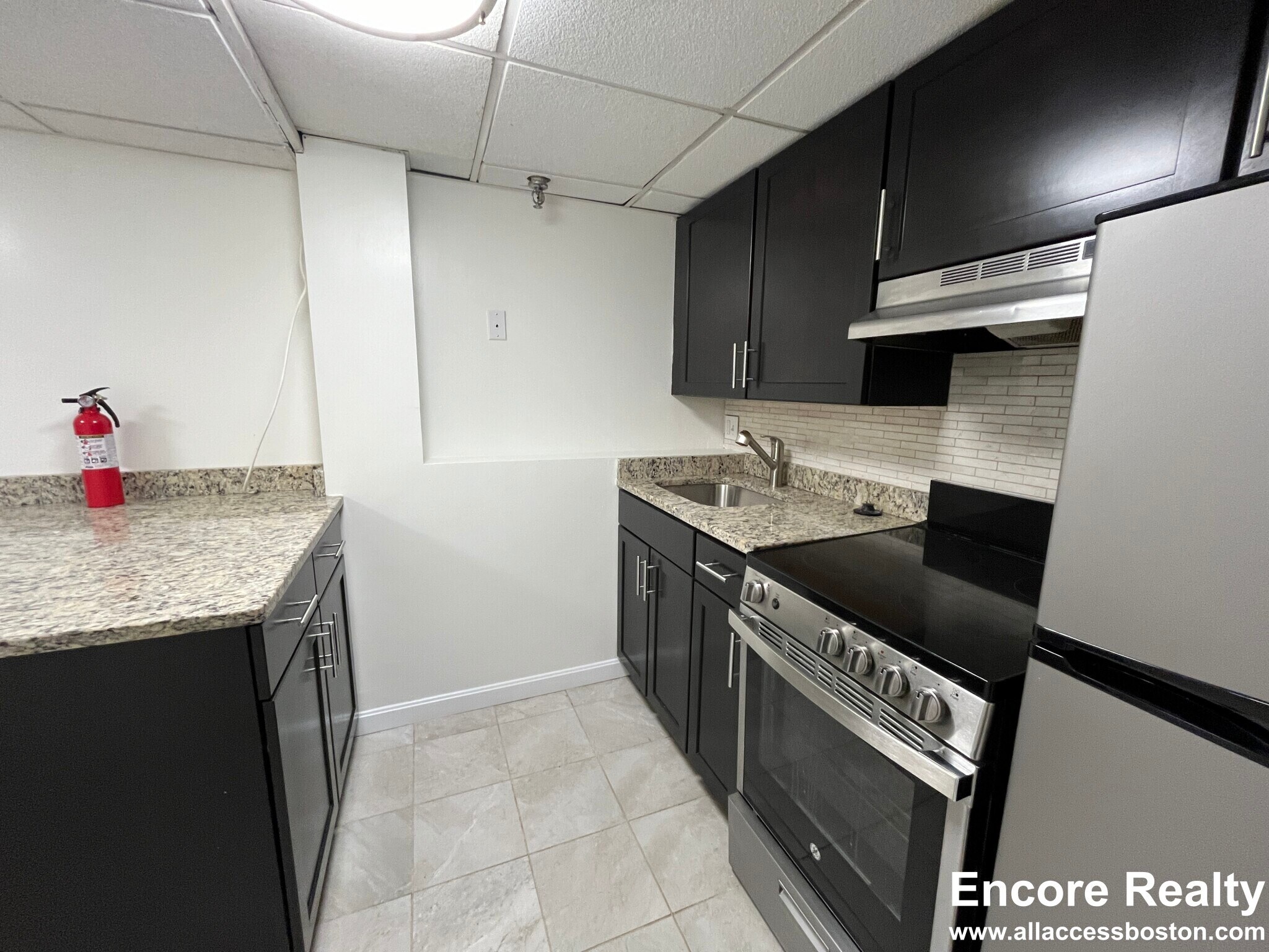 Building Photo - 62 Boylston St