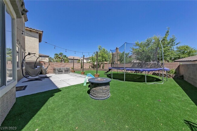 Building Photo - 216 Via Mezza Luna Ct