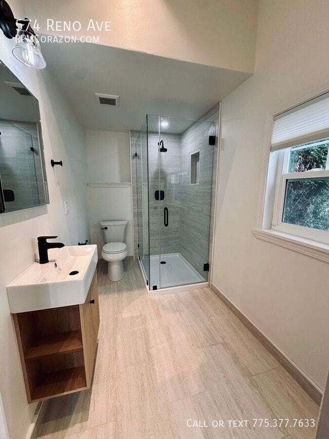 Building Photo - 574 Reno Ave