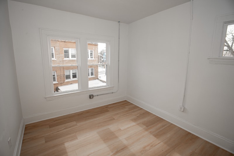 Building Photo - 1388 W 83rd St