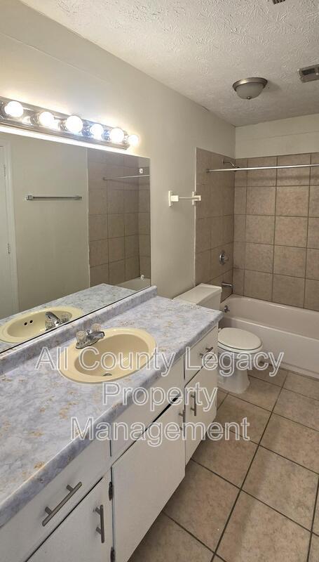 Building Photo - 1899 Patterson Ct