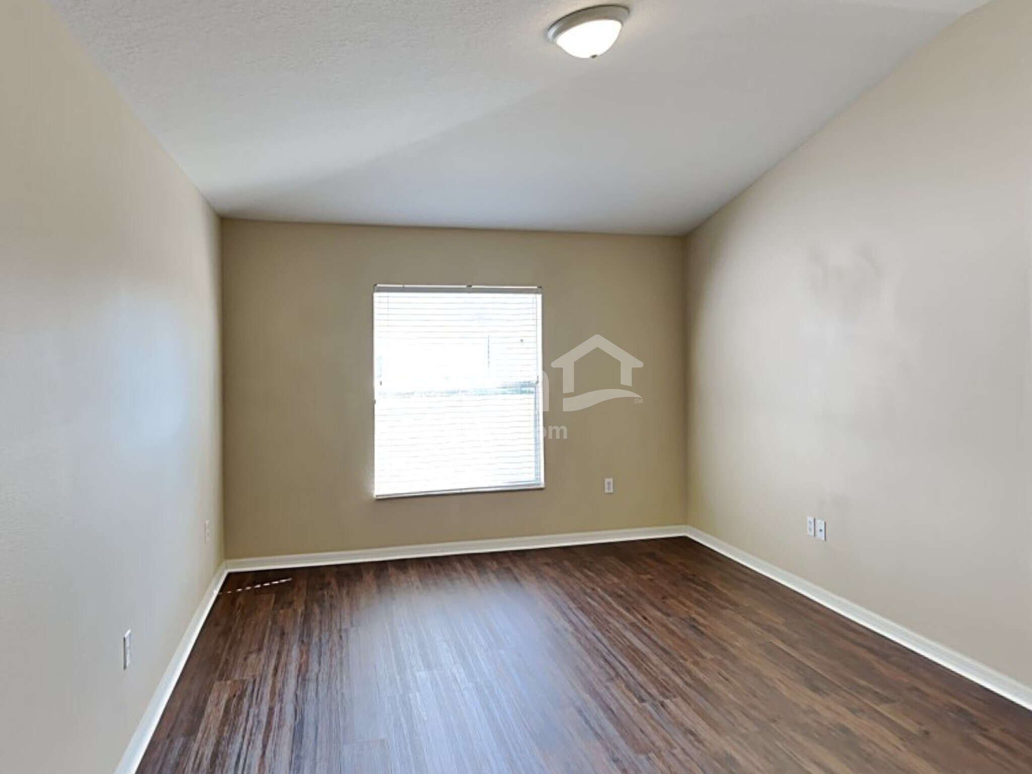 Building Photo - 12042 Butler Woods Cir