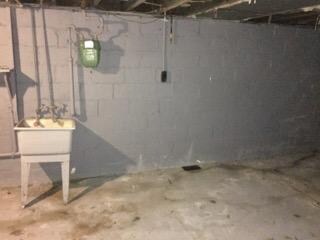 Building Photo - 112 Leora St