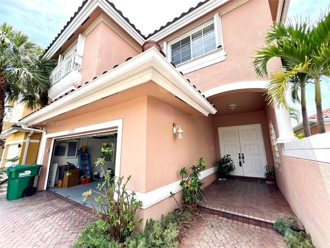 Building Photo - 14730 SW 132nd Ct