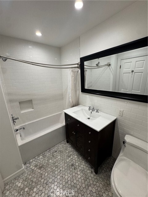 Building Photo - 4455 California Ave