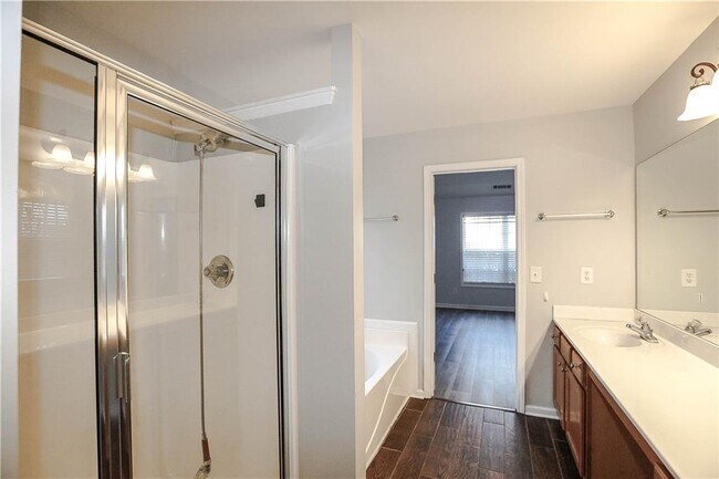 Building Photo - 3264 Star Pine Ct