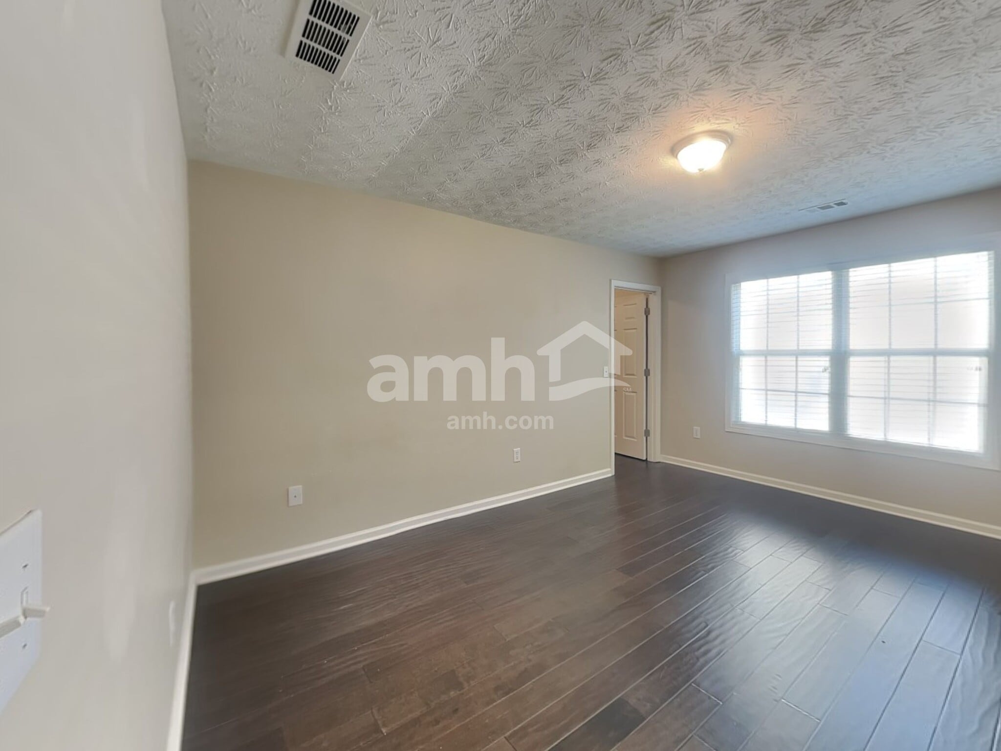 Building Photo - 3500 Watson Gate Rd