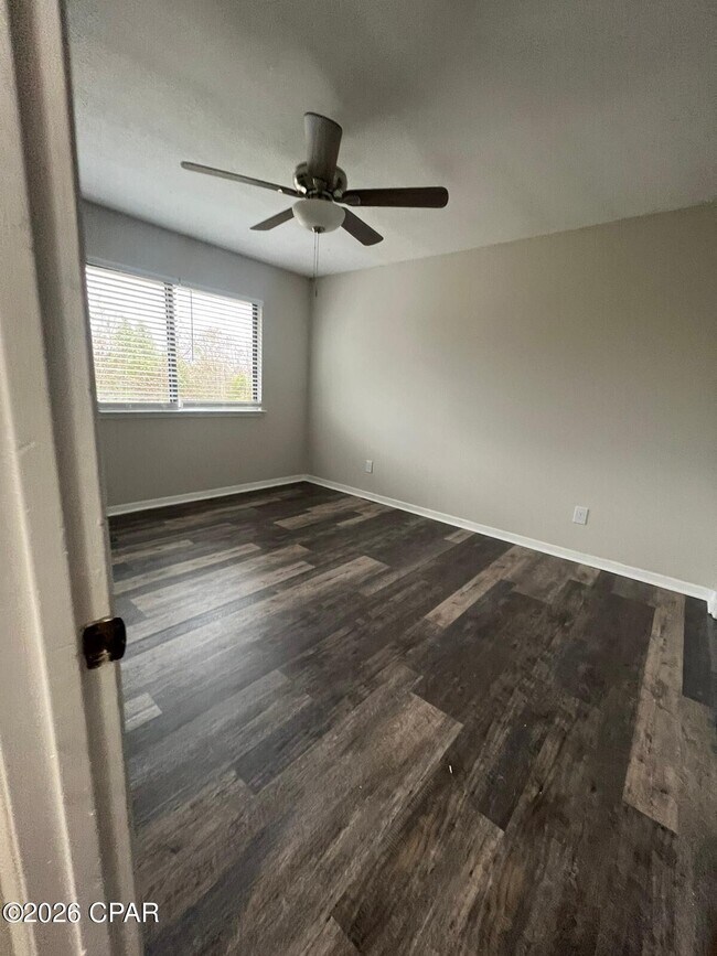 Building Photo - 2931 Ormond Ave