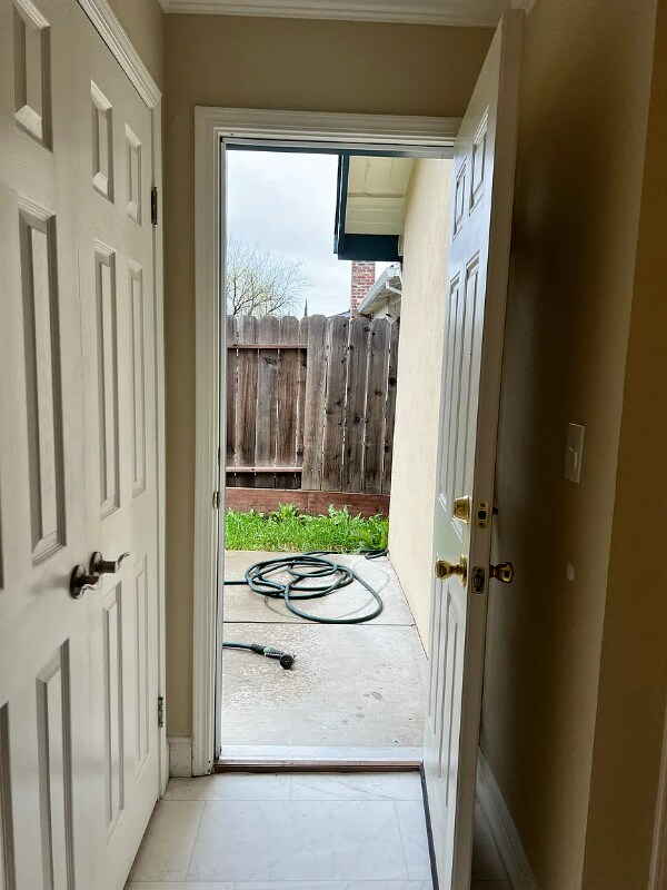 Building Photo - 6522 Maywood Ln