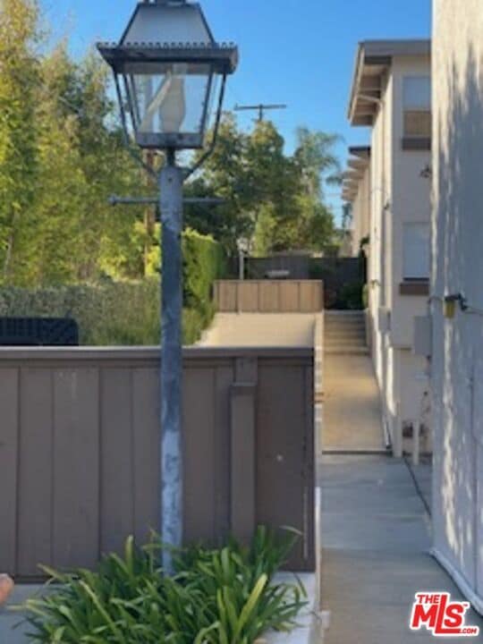 Building Photo - 4591 Inglewood Blvd