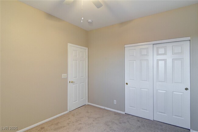 Building Photo - 520 Curtin Ct