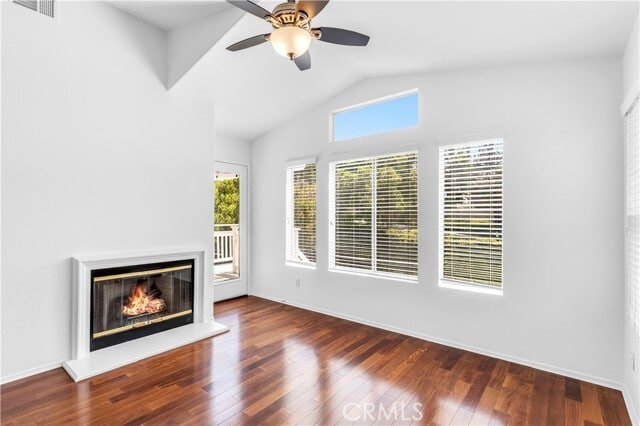 Building Photo - 6 Tavella Pl