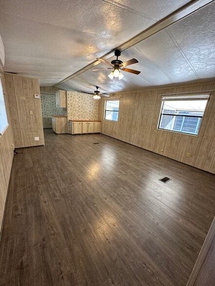 Lots of natural light! - 2916 Tindel Camp Rd