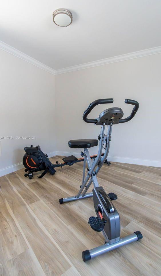 Building Photo - 5840 NE 22nd Way