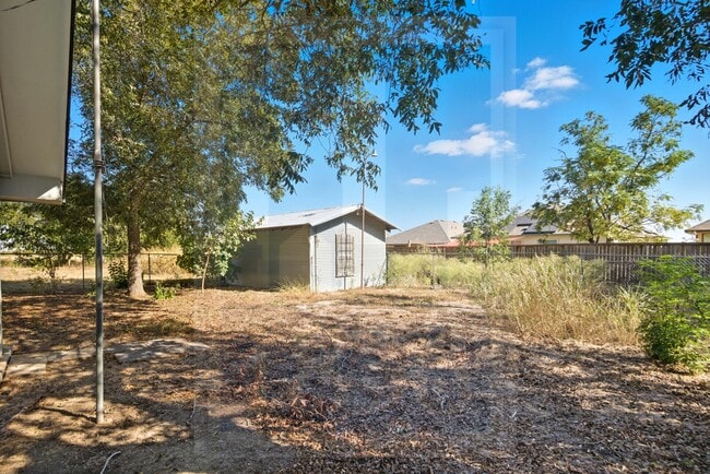 Building Photo - 609 Carlos G Parker Blvd NW