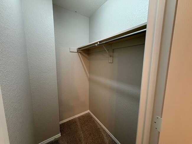 Building Photo - 2405 Hopkins Dr