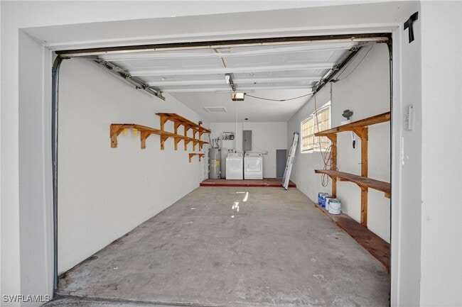 Building Photo - 3408 Poinciana St