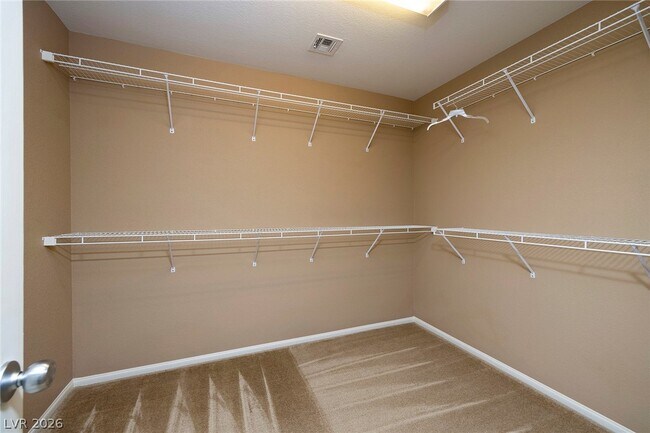 Building Photo - 10683 Country Knoll Way
