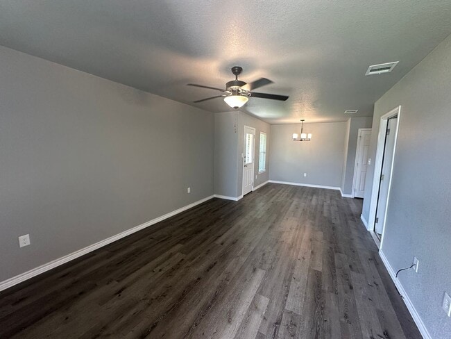 Building Photo - 3Bed / 2Bath in Temple, TX