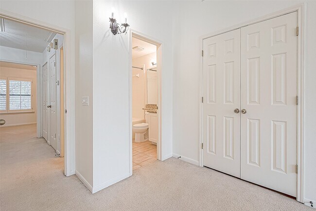 Building Photo - 2930 Grants Lake Blvd