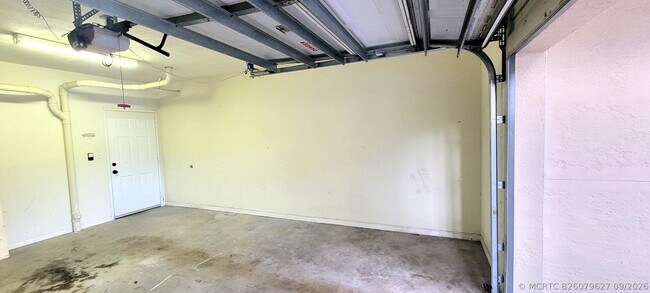 Building Photo - 6418 Emerald Dunes Dr
