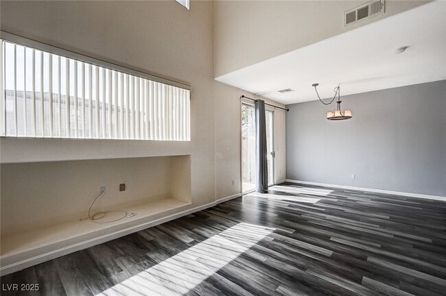 Building Photo - 229 Serenity Crest St