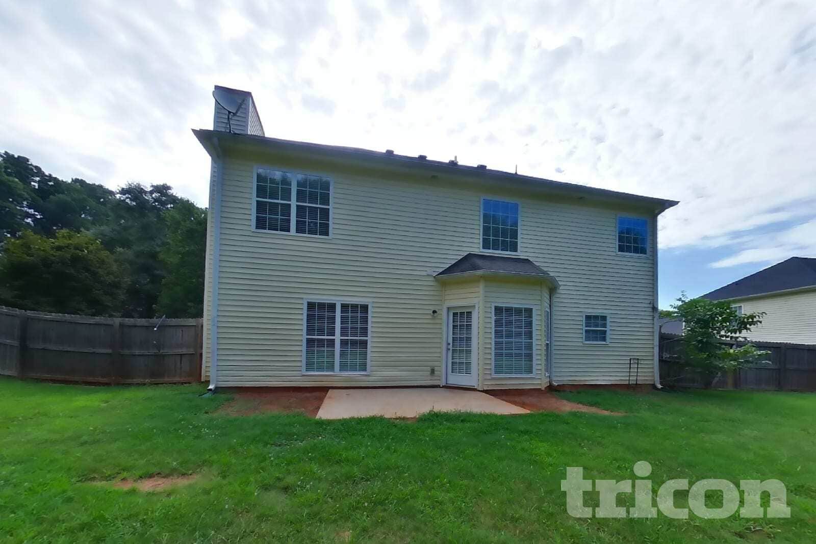 Building Photo - 417 Carrie Ct