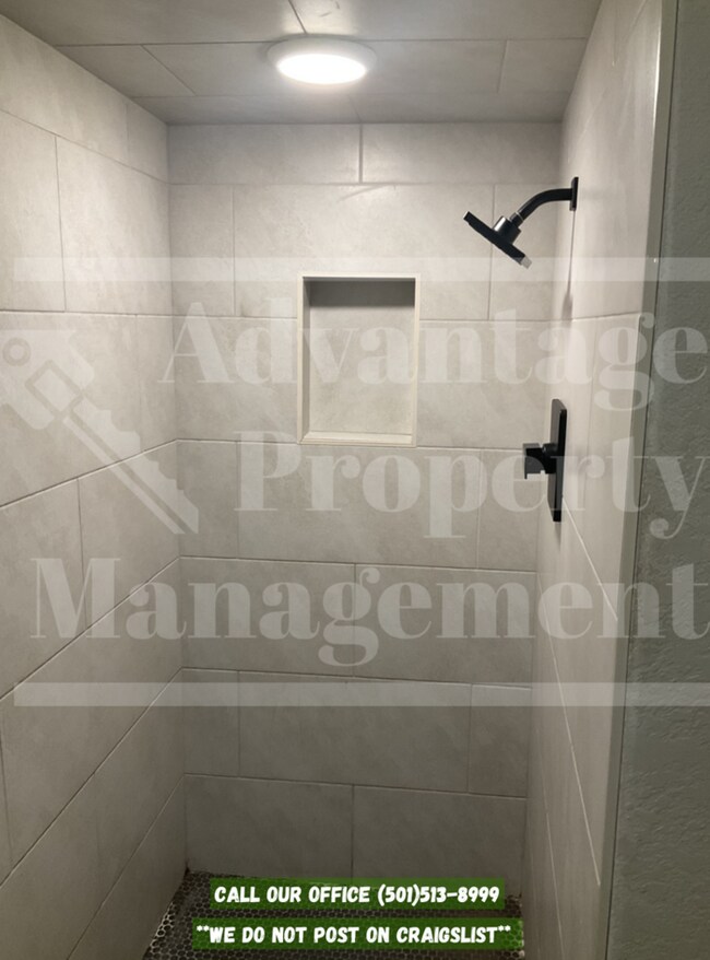 Building Photo - 1409 Parker St