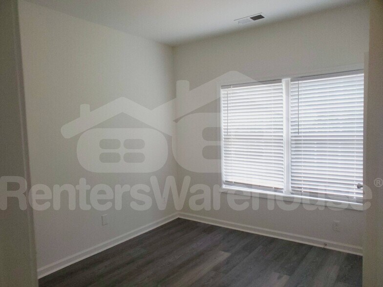 Building Photo - 6555 Brandemere Way SW