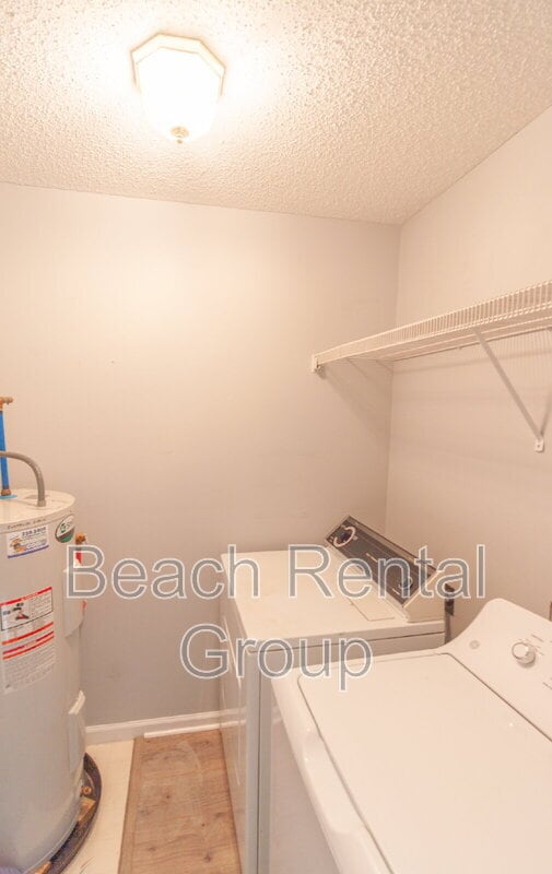 Building Photo - 6661 Wisteria Dr