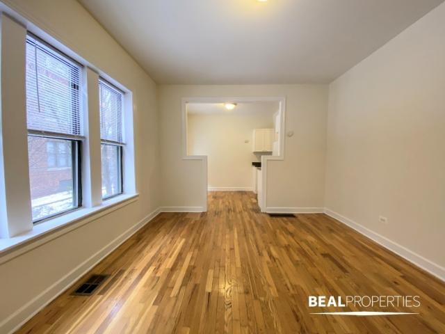 Building Photo - 1 bedroom in CHICAGO IL 60613