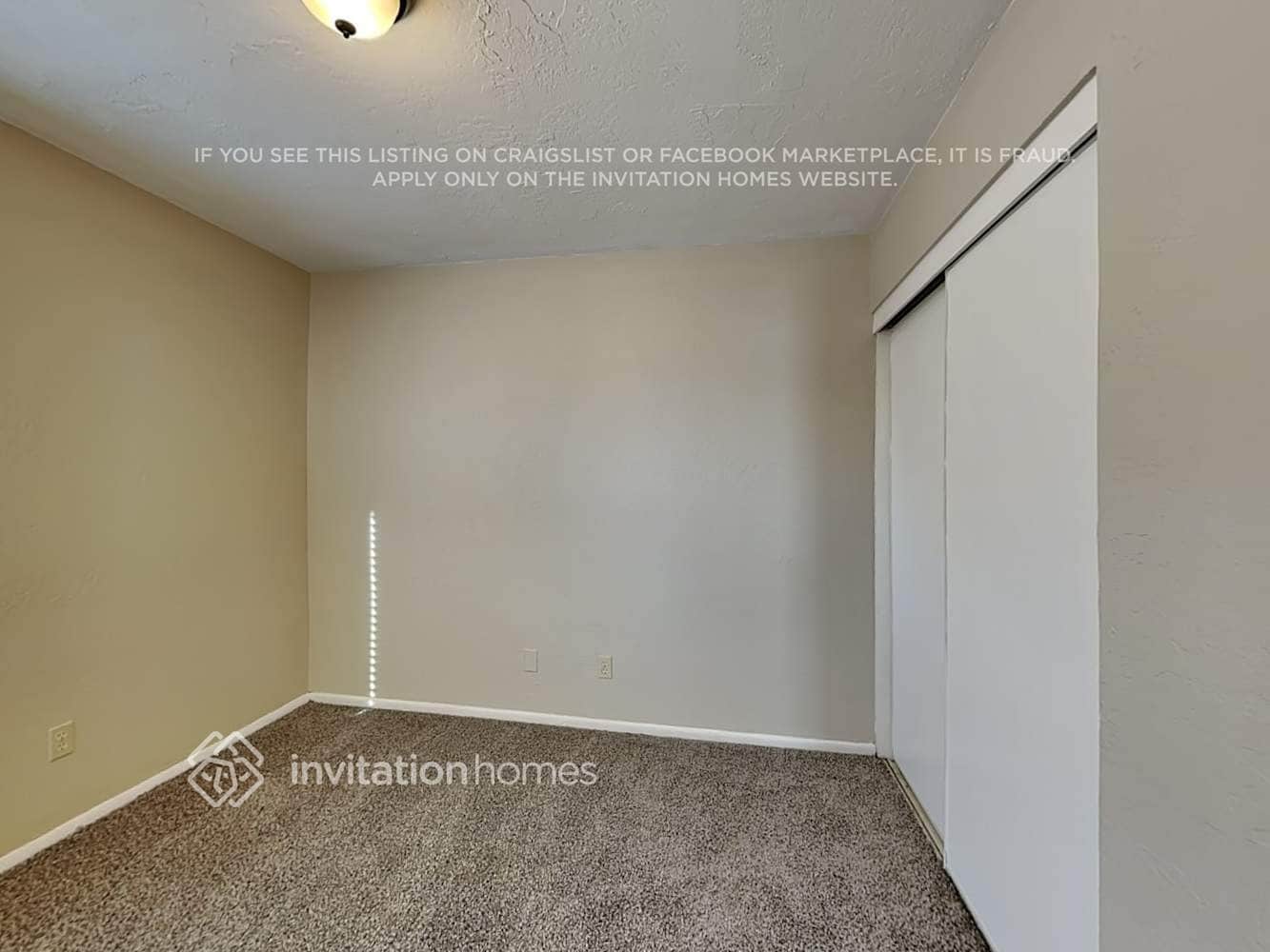 Building Photo - 13826 N 38th Dr